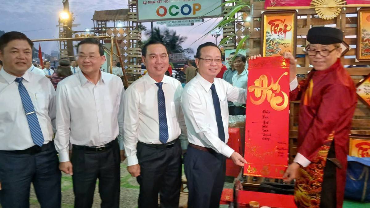 Khai mạc Sự kiện kết nối giao thương OCOP TP.Hồ Chí Minh 2025: Thúc đẩy hội nhập, lan tỏa bản sắc