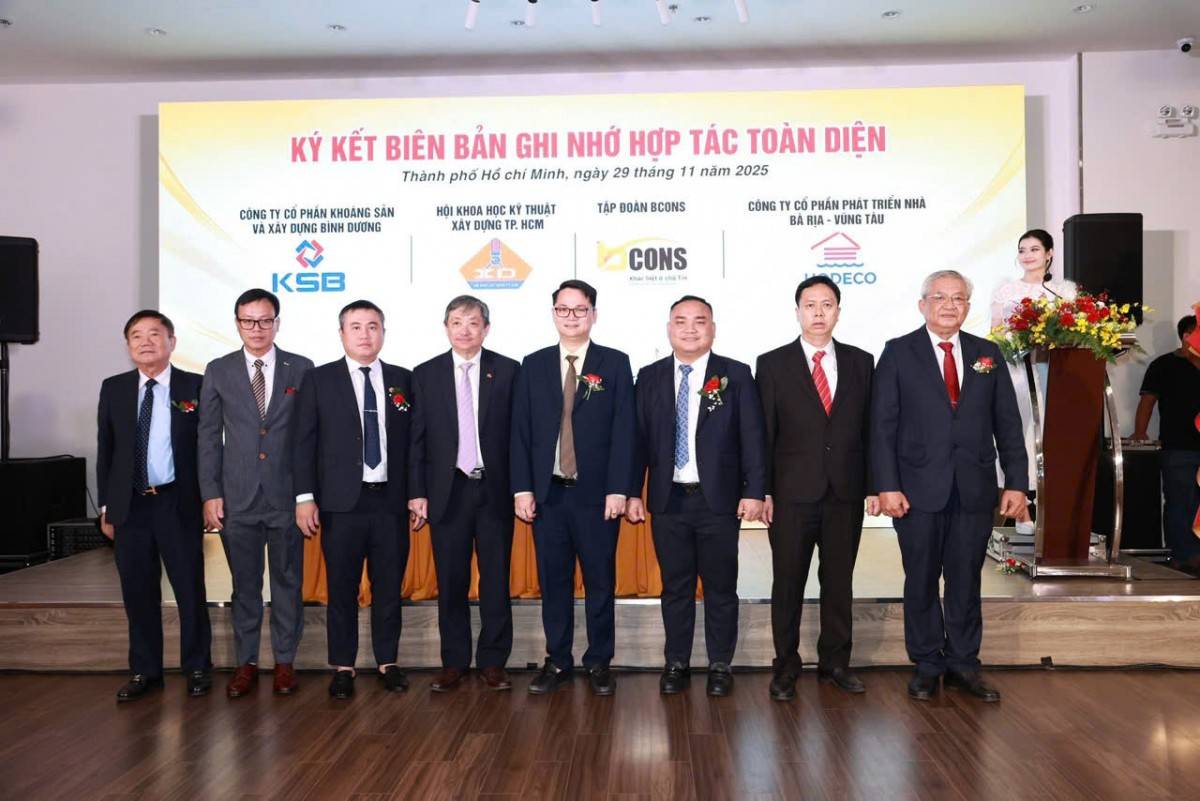 Ra mắt HCMCONS: Hợp nhất lực lượng xây dựng ba tỉnh thành, hướng tới “siêu đô thị”
