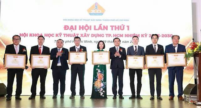 Ra mắt HCMCONS: Hợp nhất lực lượng xây dựng ba tỉnh thành, hướng tới “siêu đô thị”