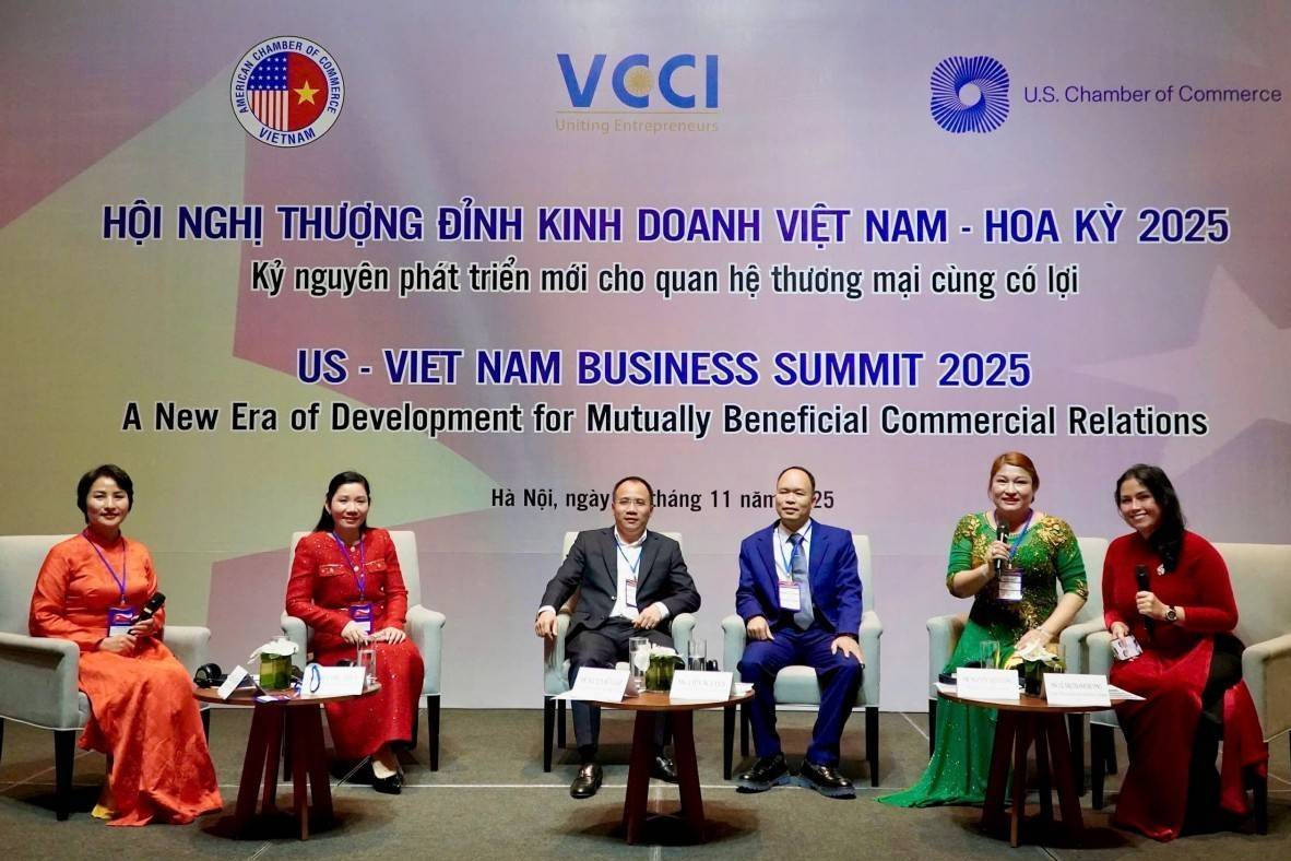 Doanh nghiệp kiến nghị Chính phủ giải pháp cho các điểm nghẽn lớn của logistics Việt Nam