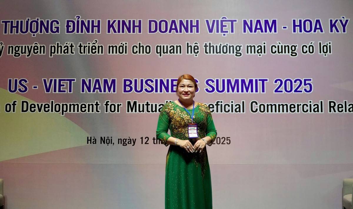 CEO Nguyễn Thị Bích Thủy – Giám đốc Trang Huy Logistics kiến nghị Chính phủ phát triển logistics xanh, số và logistics dự án phục vụ hoạch định chính sách.