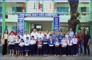 Nha Trang (Khánh Hòa) nỗ lực tái thiết cuộc sống sau lũ