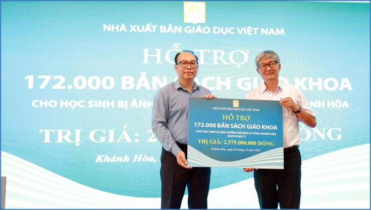 Những nỗ lực hỗ trợ Khánh Hòa tái thiết cuộc sống sau lũ.