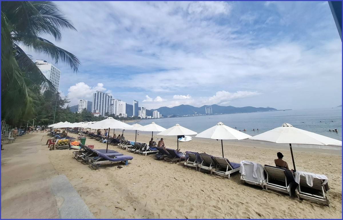 Những nỗ lực hỗ trợ Khánh Hòa tái thiết cuộc sống sau lũ.