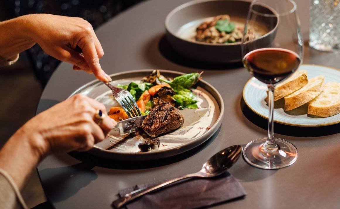 Chủ thẻ Visa BVBank được giảm đến 50% hóa đơn thanh toán tại các nhà hàng