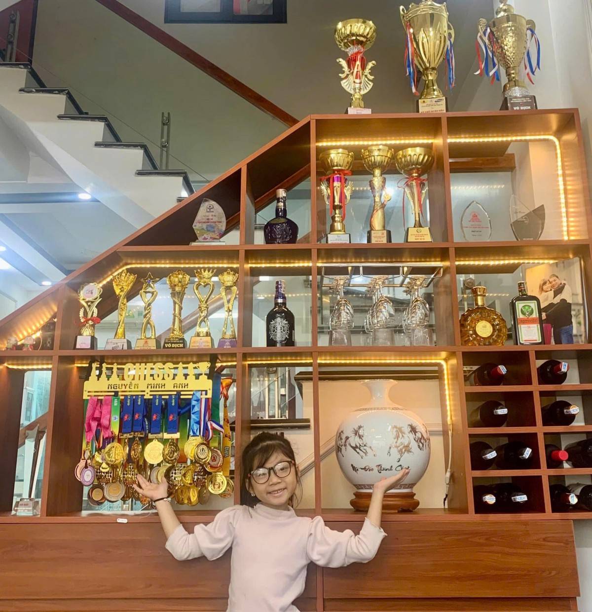 Bông hoa tài năng Hải Phòng tỏa sáng châu Á: Minh Anh giành Huy chương Bạc cờ chớp tại Bangkok