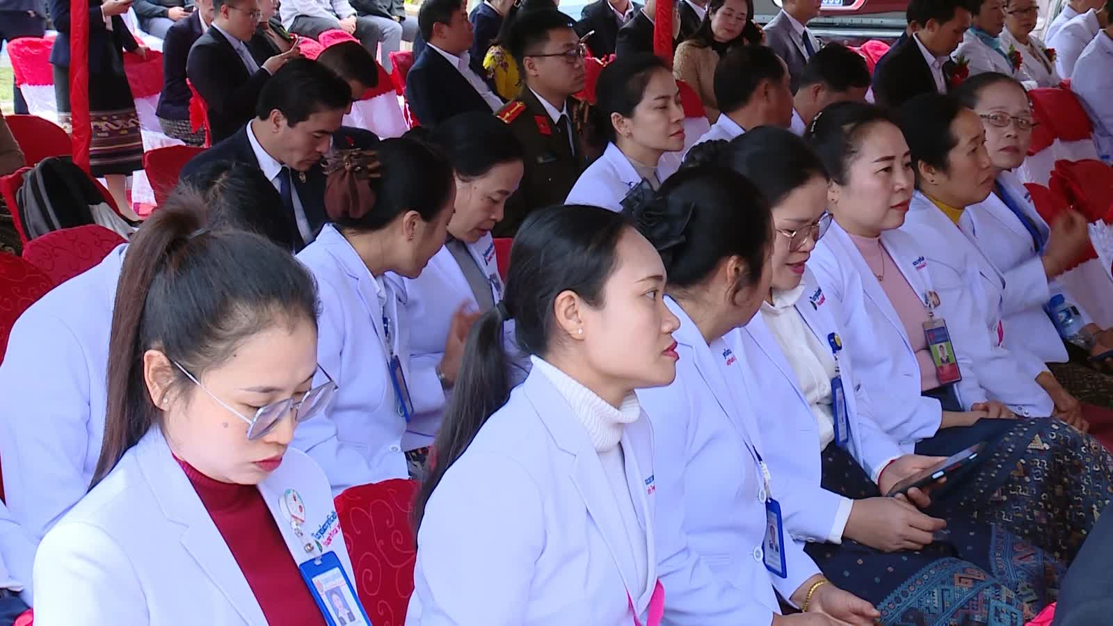 Bàn giao Bệnh viện Hữu nghị Lào - Việt Nam quy mô 200 giường bệnh  tại tỉnh Hủa Phăn