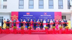Bàn giao Bệnh viện Hữu nghị Lào - Việt Nam quy mô 200 giường bệnh  tại tỉnh Hủa Phăn