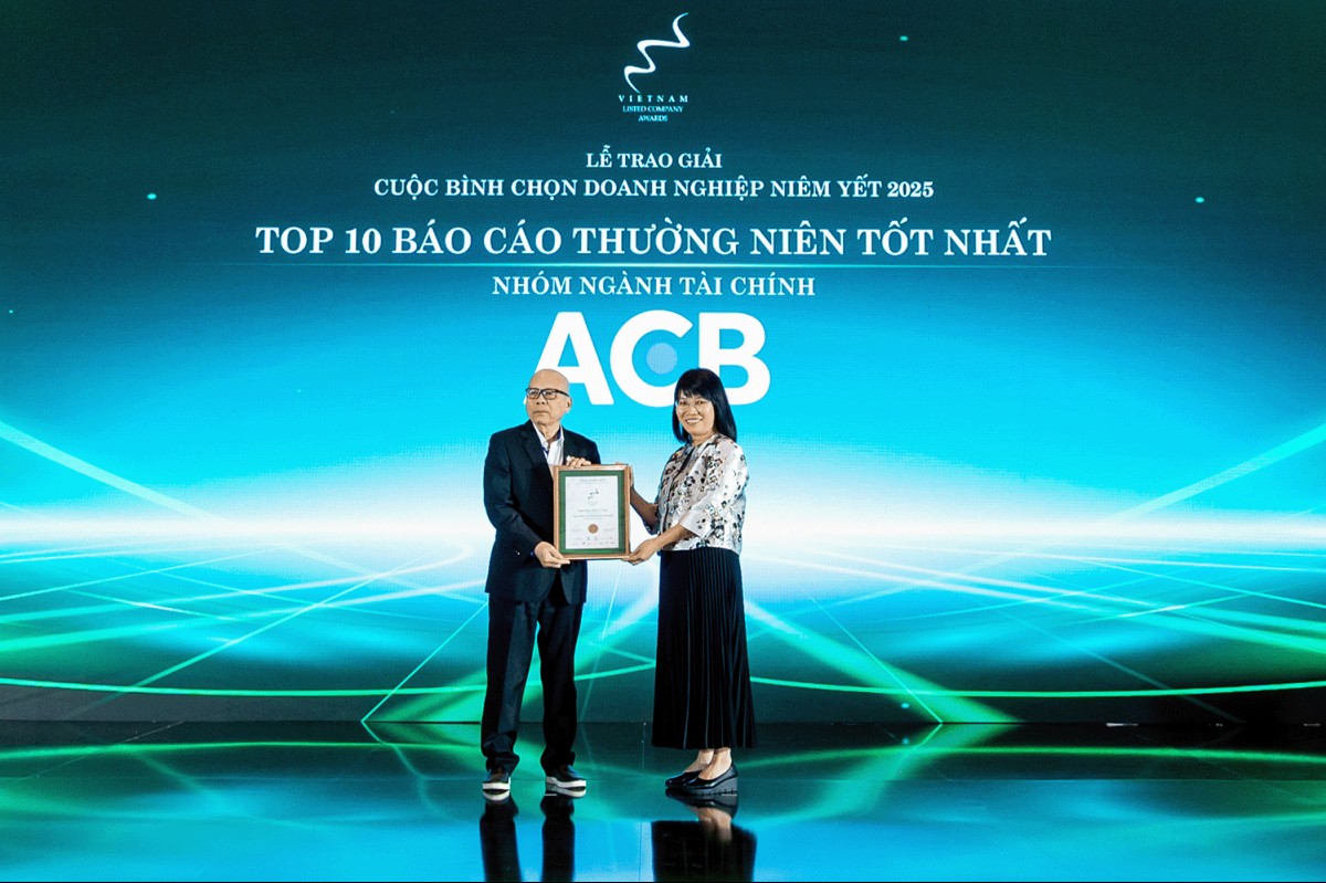 ACB khẳng định vị thế tiên phong với Báo cáo thường niên lọt Top 10 ngành tài chính tại VLCA 2025