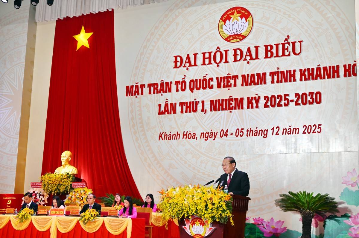 Phó Chủ tịch Ủy ban TƯ MT TQ Việt Nam Hoàng Công Thủy dự Đại hội đại biểu Ủy ban MTTQ Việt Nam tỉnh Khánh Hòa