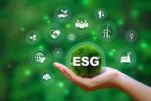 Gỡ điểm nghẽn hạ tầng điện để Việt Nam mở cửa đón dòng vốn xanh