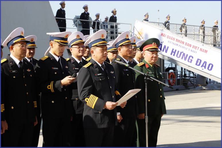 Tàu 015-Trần Hưng Đạo thuộc Lữ đoàn 162, Vùng 4 Hải quân cập cảng Kure, thăm xã giao Nhật Bản