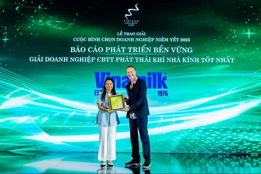 Vianmilk bứt phá ESG với danh hiệu "ngôi sao CSI" và loạt giải thưởng danh giá 2025