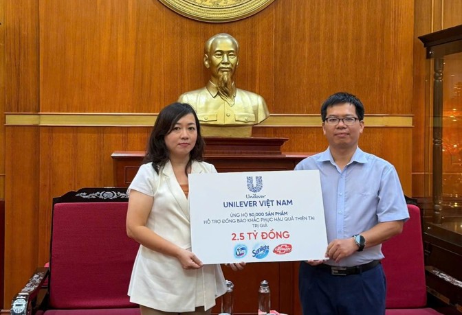 Unilever Việt Nam cứu trợ bão lũ với tổng hỗ trợ hơn 19 tỉ đồng