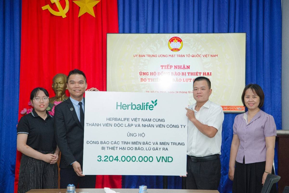 Herbalife Việt Nam 8 năm liên tiếp nhận Giải thưởng Trách nhiệm Xã hội Doanh nghiệp AmCham