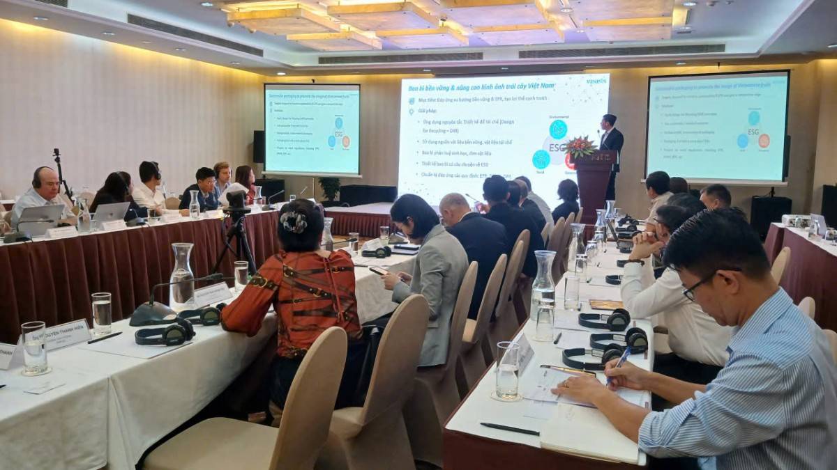 Các đại biểu, nhà hoạch định chính sách, hiệp hội ngành hàng, doanh nghiệp xuất khẩu, 