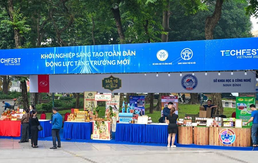 Techfest Việt Nam 2025 khai mạc giữa lòng Thủ đô, mở ra làn sóng khởi nghiệp sáng tạo toàn dân