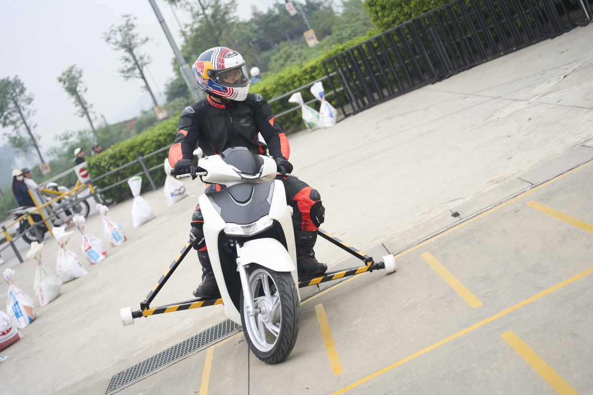 AIP Foundation giới thiệu công nghệ chống bó cứng phanh cho xe máy nhằm nâng cao an toàn giao thông tại Việt Nam