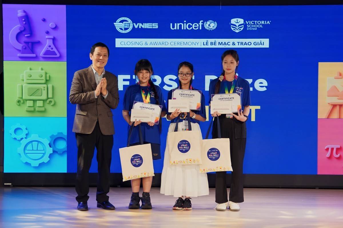 STEAM for Girls 2025 - Khi nữ sinh dùng tư duy khoa học để kiến tạo những giải pháp xanh cho cộng đồng