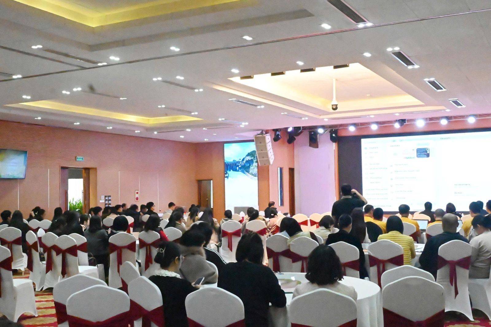 Đưa AI vào thực tiễn: Doanh nghiệp Phú Thọ nâng cao năng lực quản trị và sản xuất