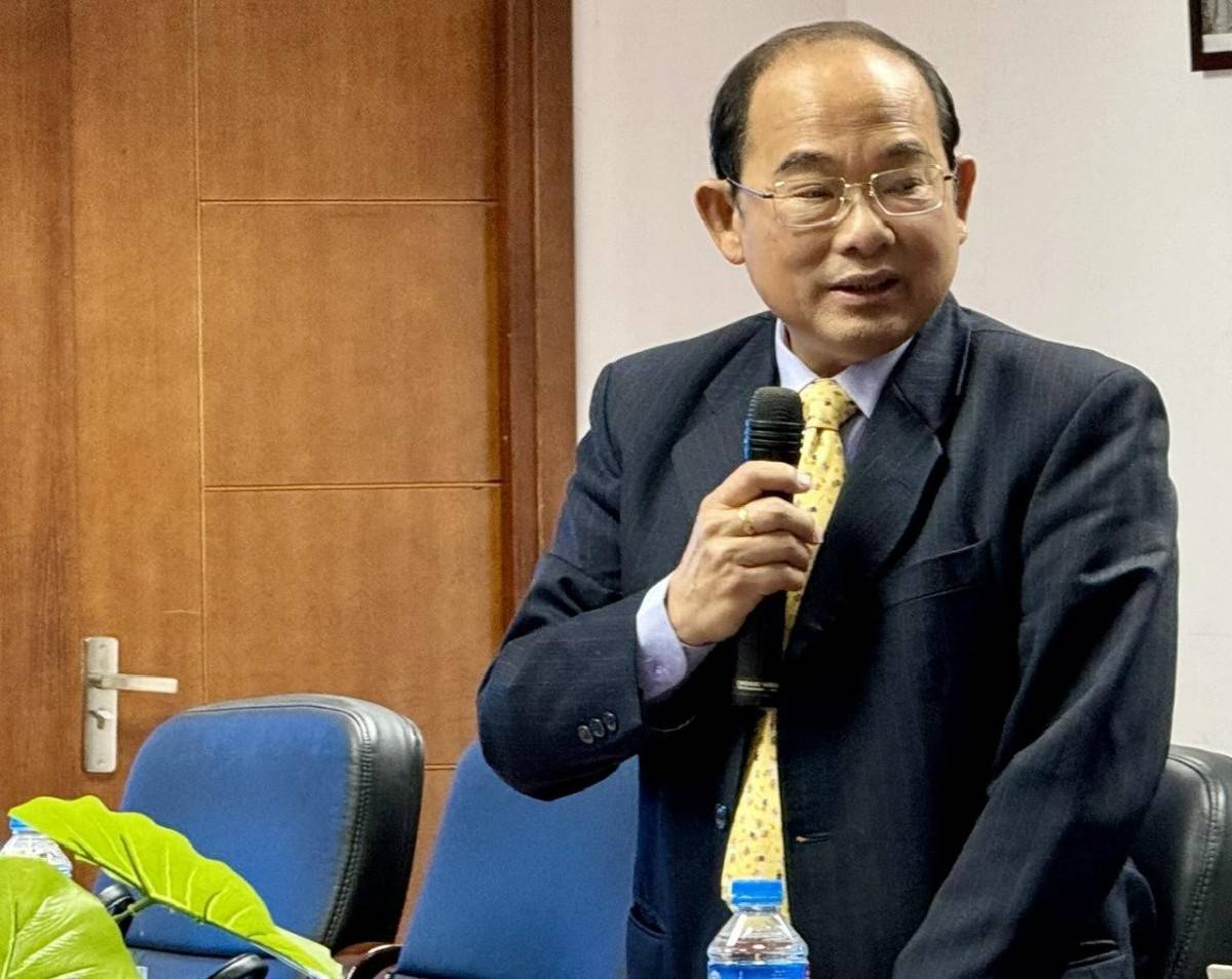  GS.TS Từ Trung Chấn