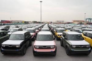 Thị trường ô tô Việt Nam tháng 11/2025: VinFast bỏ xa các thương hiệu còn lại