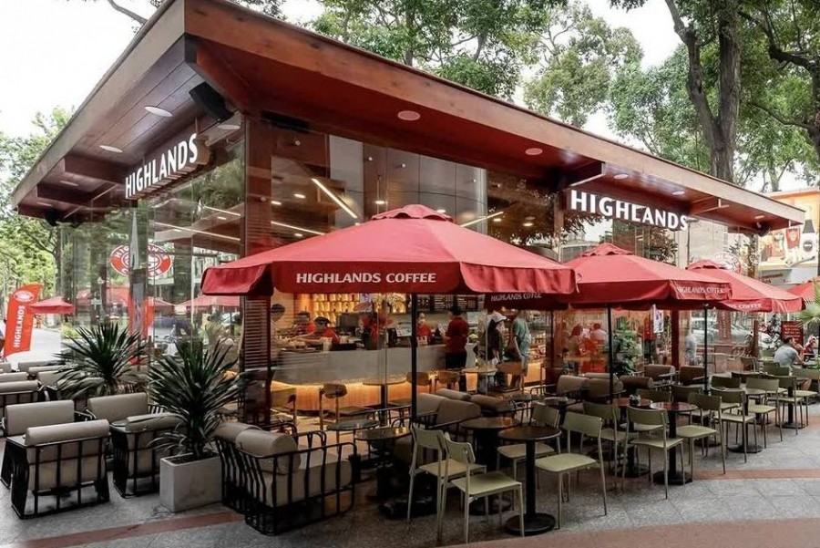 Ai đang nắm quyền chi phối chuỗi cà phê lớn nhất Việt Nam Highlands Coffee?