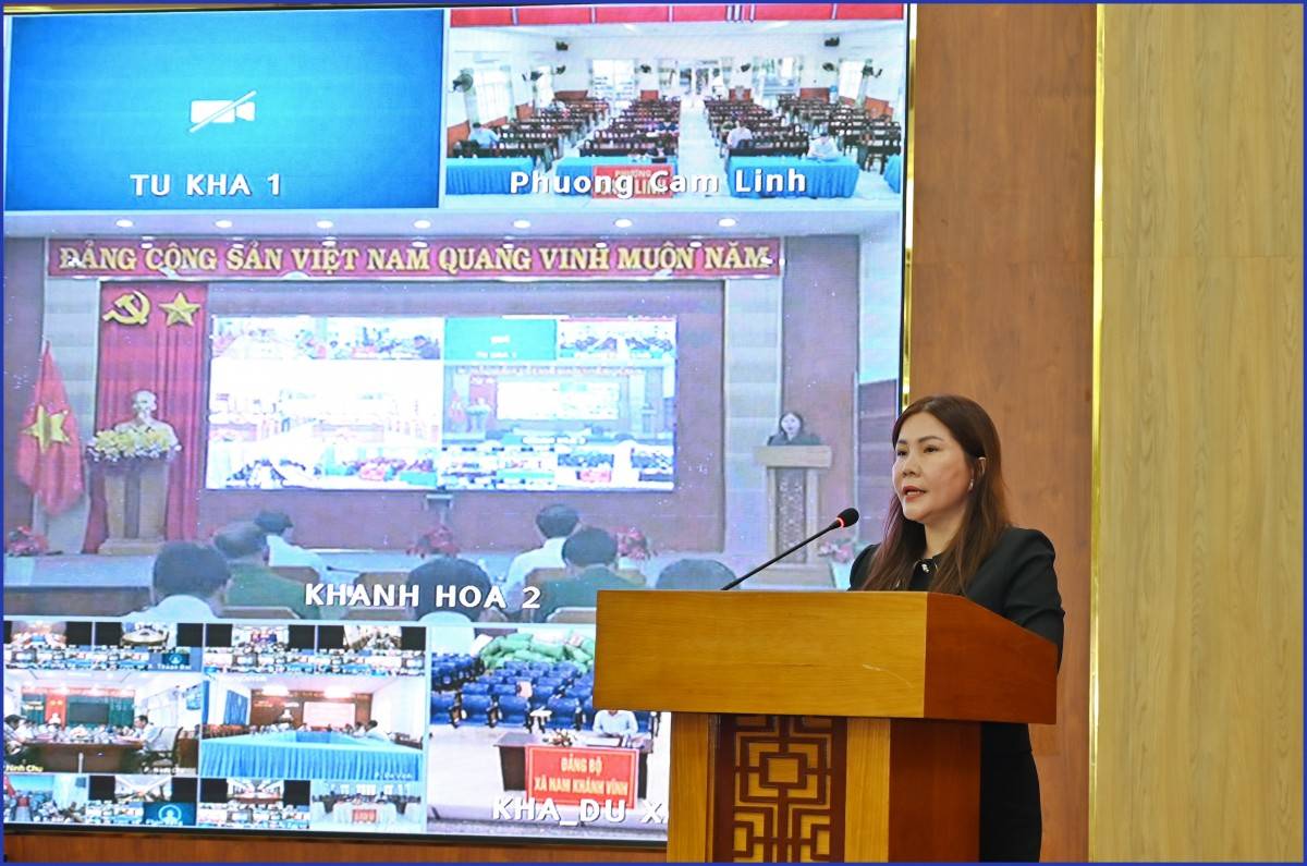 Khánh Hòa vượt qua thiên tai sức bật khẩn trương nhất, tái thiết vững bền nhất Khánh Hòa vượt qua thiên tai sức bật khẩn trương nhất, tái thiết vững bền nhất