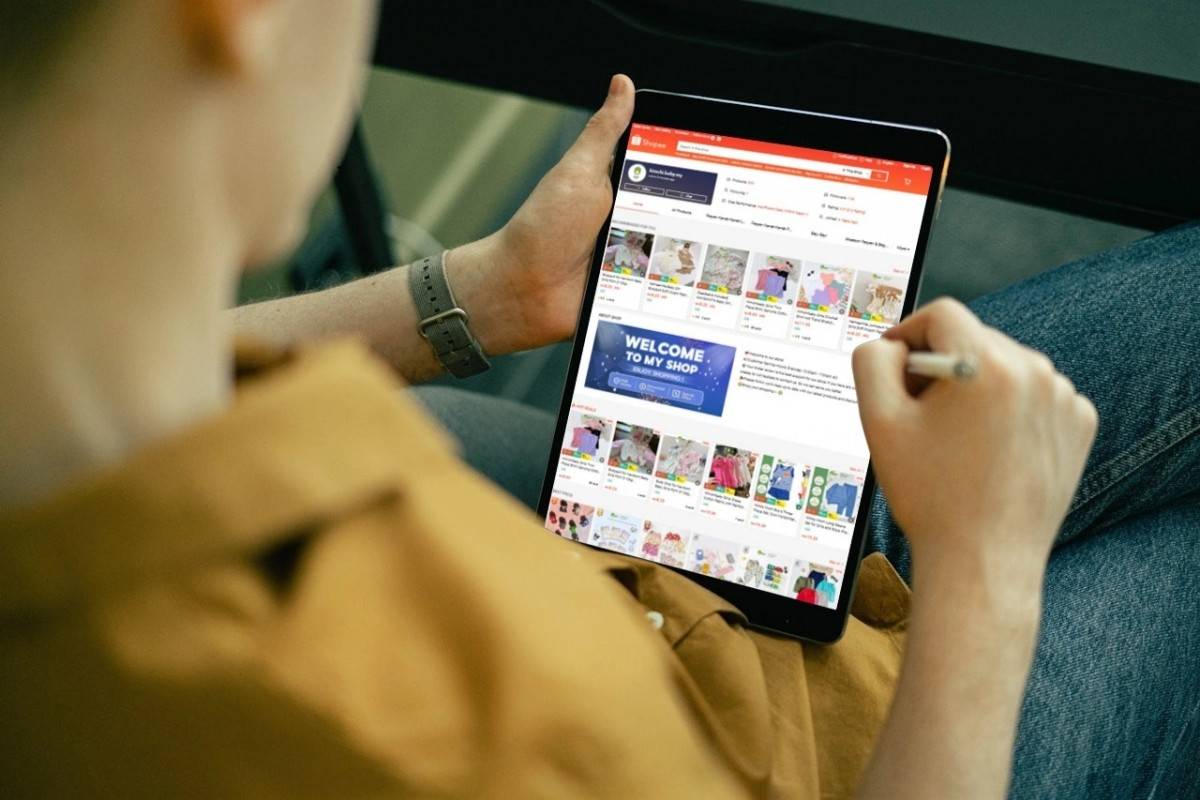 Định hình xuất khẩu trực tuyến thành động lực tăng trưởng mới