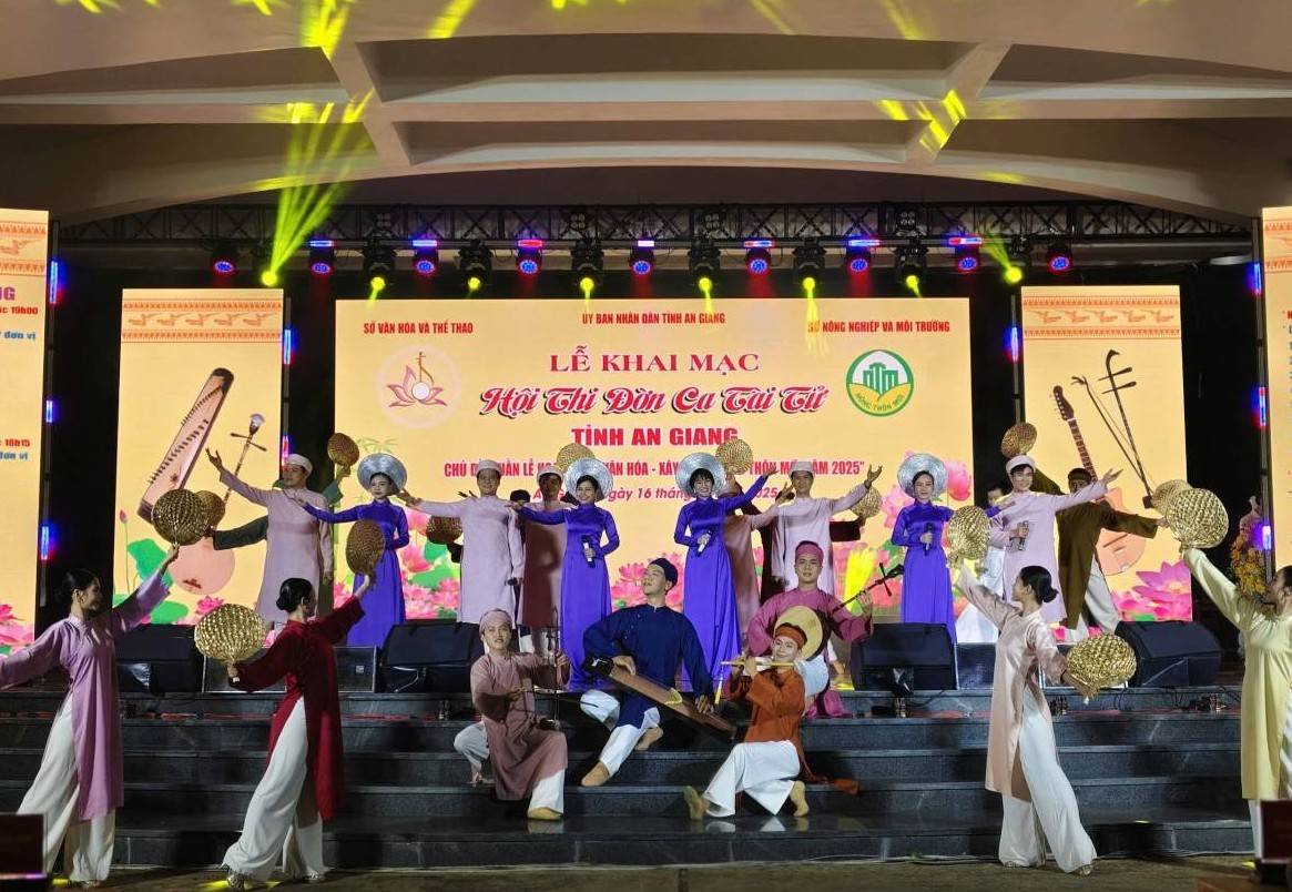 An Giang tổ chức hội thi Đờn ca tài tử Nam Bộ năm 2025