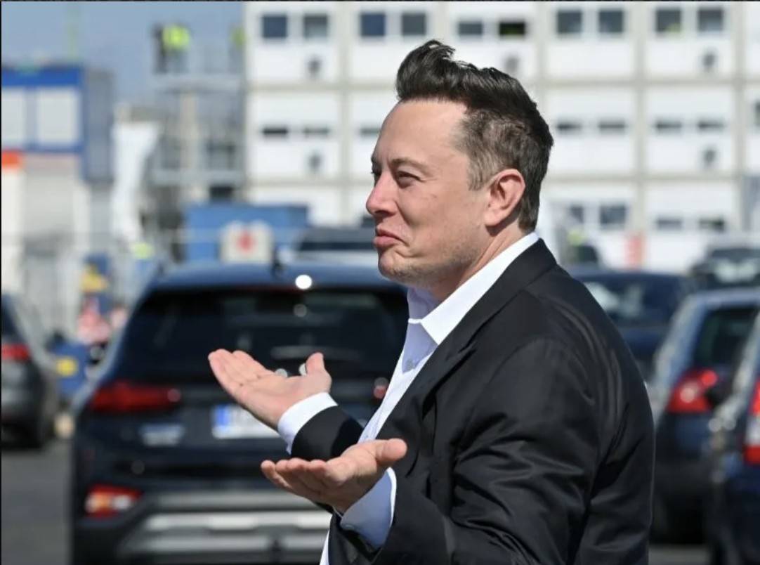 Cuộc sống không ngày nghỉ của người giàu nhất thế giới Elon Musk