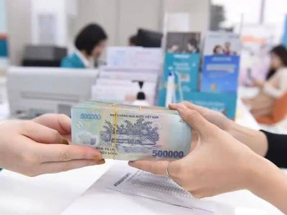 Lãi suất ngân hàng ngày 18/12/2025: Đua tăng mạnh, nhiều mốc cao kỷ lục