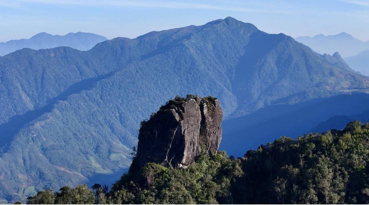 Ngũ Chỉ Sơn – Bản giao hưởng của đá, mây và trời Tây Bắc Lào Cai