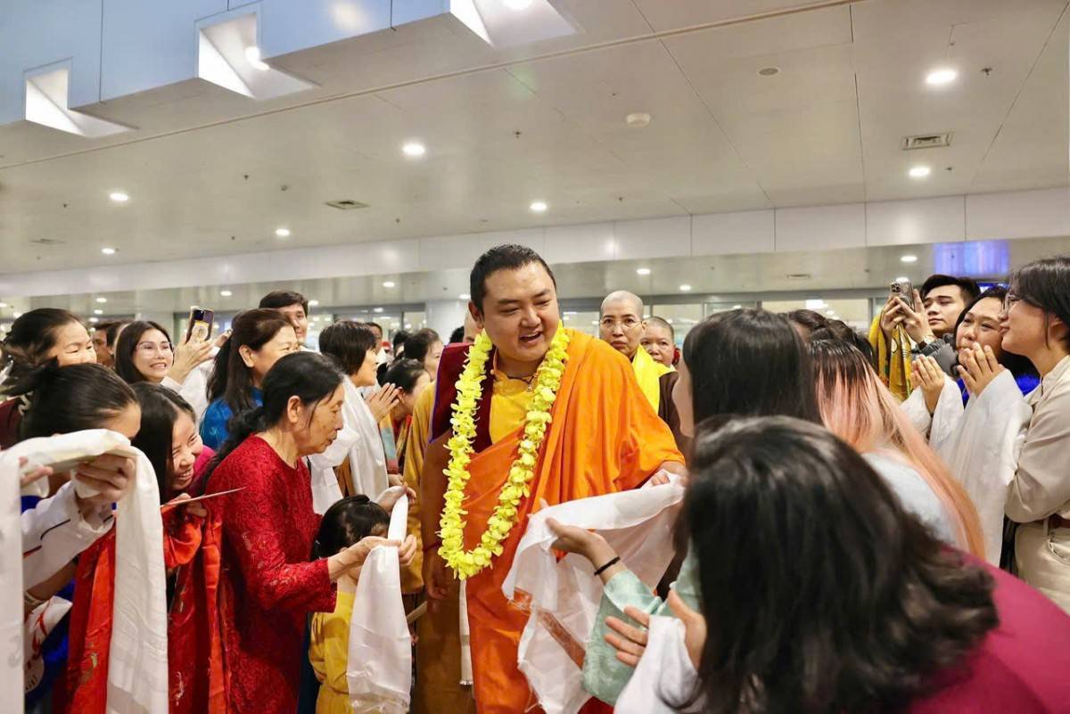 Hành trình tâm linh đón năm mới 2026 tại Đại Bảo tháp Mandala Tây Thiên