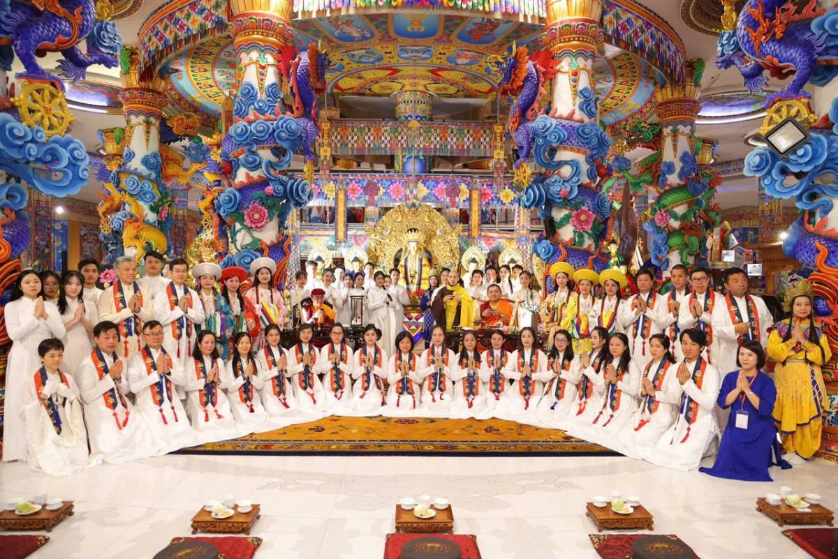 Hành trình tâm linh đón năm mới 2026 tại Đại Bảo tháp Mandala Tây Thiên