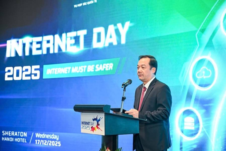 Thứ trưởng Bộ Khoa học và Công nghệ Phạm Đức Long phát biểu tại sự kiện Internet Day 2025