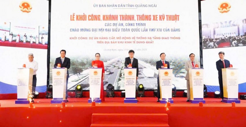 Trong ba dự án Quảng Ngãi chọn tổ chức lễ khởi công chào mừng Đại hội Đảng toàn quốc lần thứ XIV gồm: Nâng cấp, mở rộng hệ thống hạ tầng giao thông trên địa bàn KKT Dung Quất với vốn đầu tư 350 tỉ đồng do Ban Quản lý dự án các công trình giao thông tỉnh làm chủ đầu tư