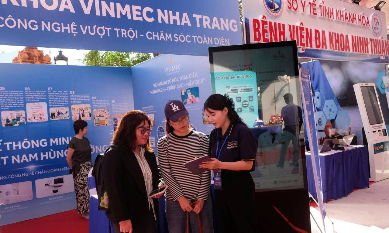 Khánh Hòa mở ngày hội công nghệ số 2025: khi chuyển đổi số trở thành câu chuyện của mọi nhà