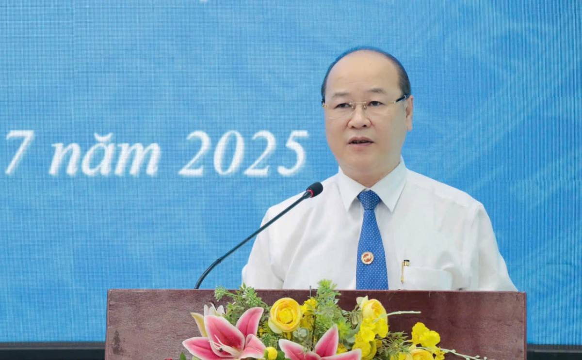 Bí thư Đảng ủy – Chủ tịch HĐND xã Nguyễn Quyết Thắng 