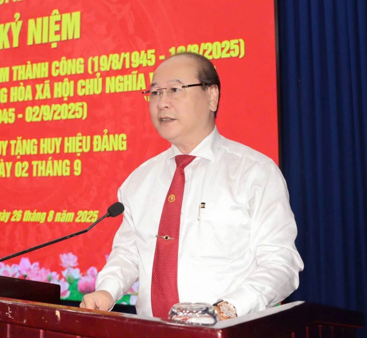 Bí thư Đảng ủy – Chủ tịch HĐND xã Nguyễn Quyết Thắng 