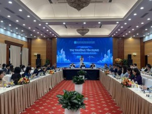 Diễn đàn Thị trường tín dụng và những vấn đề kinh tế vĩ mô