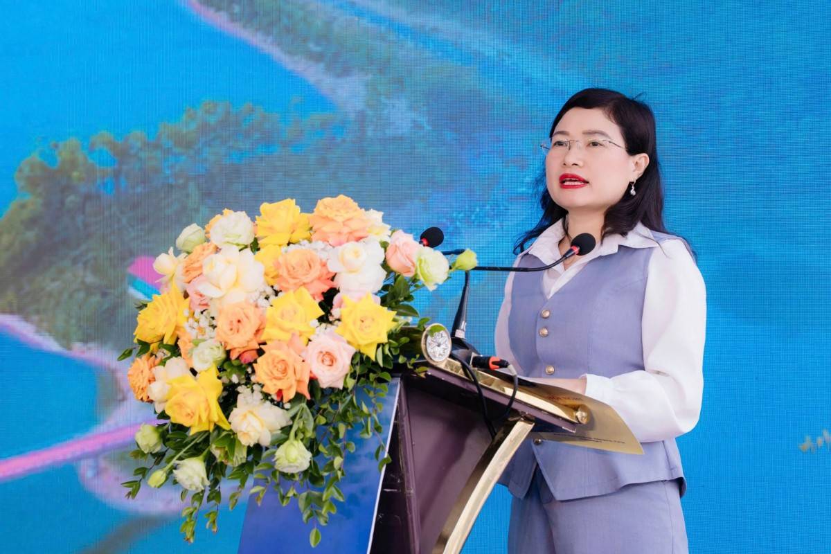 Bà Nguyễn Thị Nguyệt - Phó Chủ tịch UBND tỉnh Hà Tĩnh - gửi lời tri ân Bộ Y tế và Tập đoàn Vingroup.