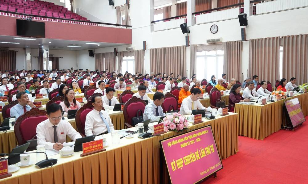 Kỳ họp chuyên đề lần thứ tư của HĐND tỉnh Vĩnh Long khóa X, 