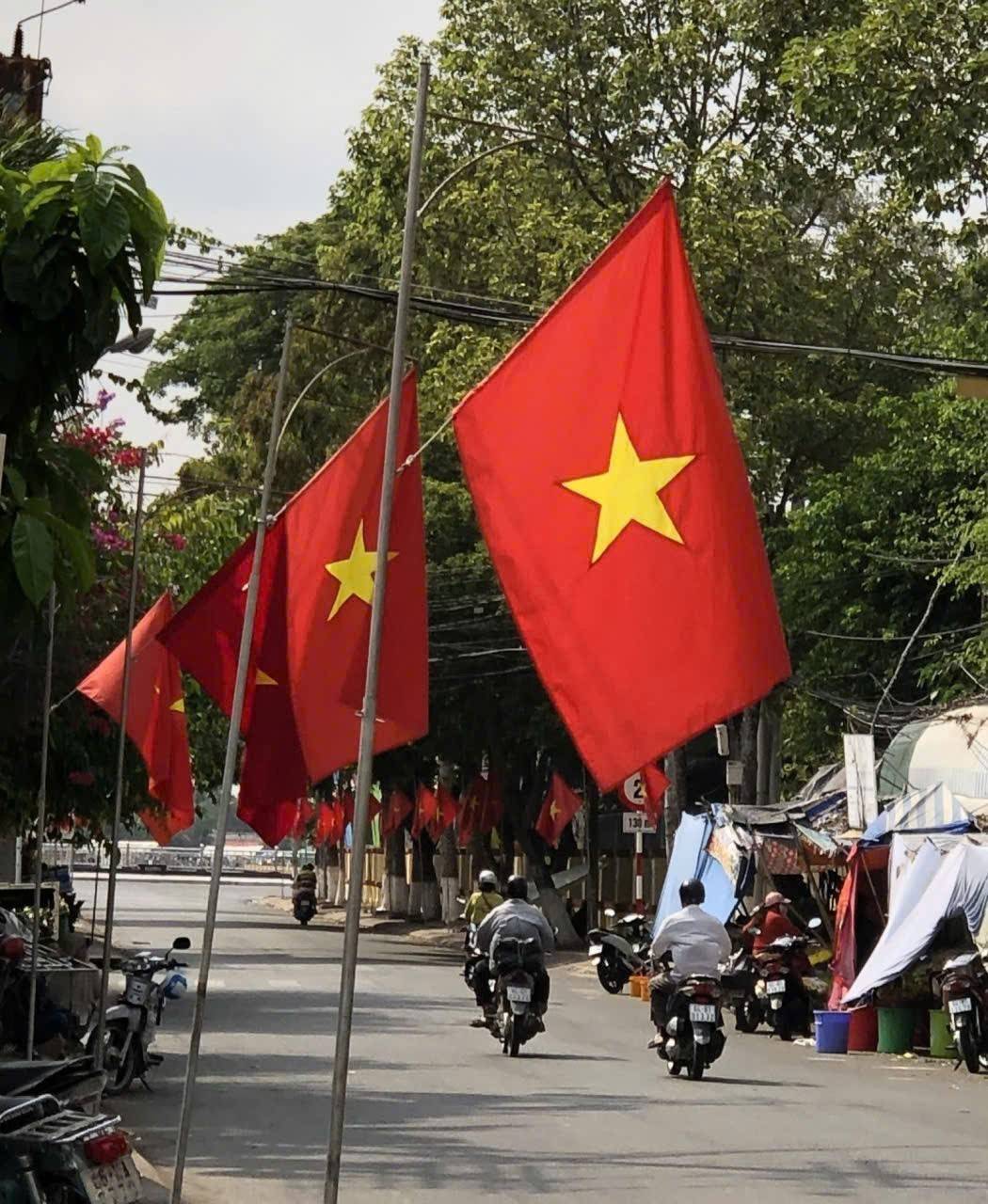 Vĩnh Long thông báo treo cờ Tổ quốc và nghỉ Tết Dương lịch năm 2026