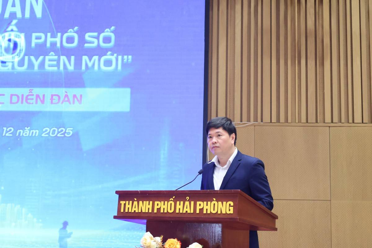 Phó Chủ tịch UBND thành phố Hoàng Minh Cường phát biểu khai mạc Diễn đàn