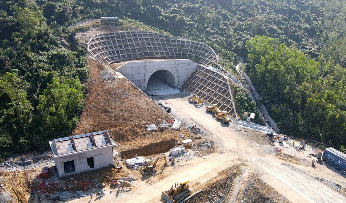 Tăng tốc thi công hầm Đèo Ngang mới, quyết tâm thông xe kỹ thuật trước 31/12
