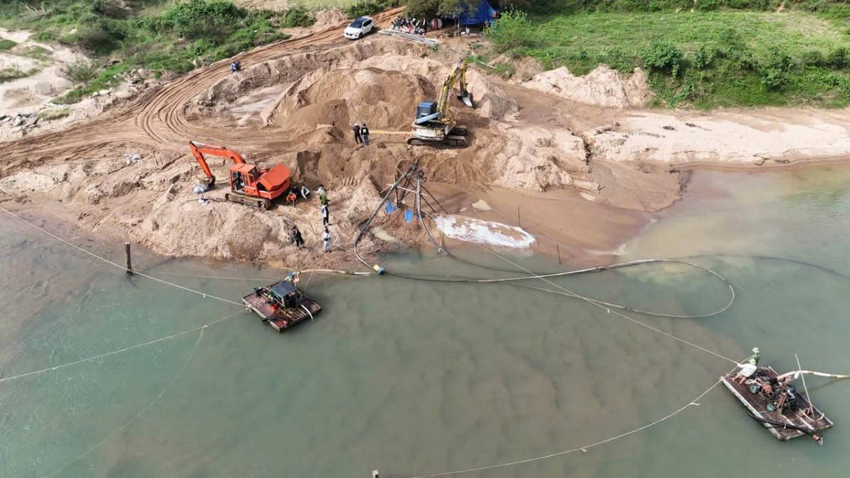 Phát hiện vụ khai thác cát trái phép hơn 1 tỷ đồng tại Quảng Trị