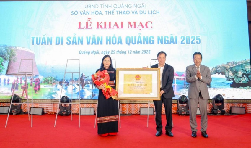 Cục Di sản văn hóa, Bộ Văn hóa, Thể thao và Du lịch trao Bằng xếp hạng Di tích quốc gia đối với thắng cảnh Cổng Tò Vò, Đặc khu Lý Sơn