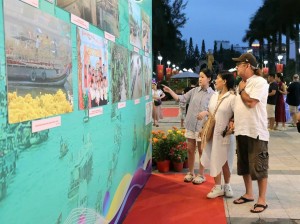 100 bức ảnh xuất hiện tại Triển lãm ảnh "Nhịp sống trên sông – Miền Tây xưa và nay”