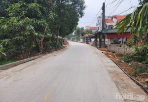 Giáo dân Hiền Quan chung sức hoàn thành đường GTNT sau 2 tháng thi công